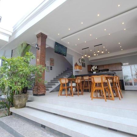 Bali Bata Canggu Guesthouse Esterno foto